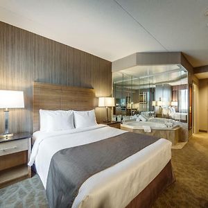Queen Suite